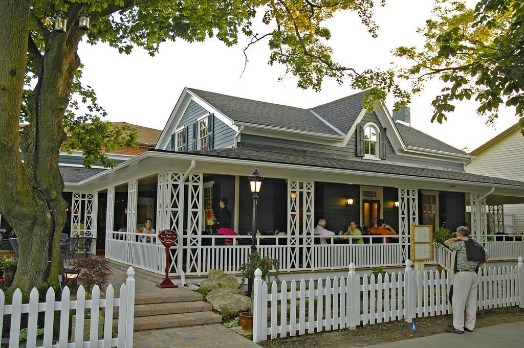 Shaw Club Hotel Niagara-on-the-Lake Esterno foto